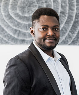 Dr Rotimi Akerele